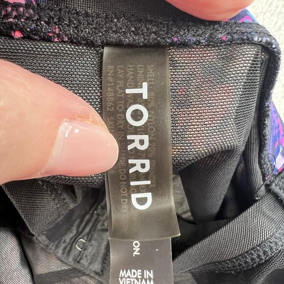 Torrid 5X 1 Piece Swimsuit Push Up Demi Slim Fix Padded Underwire Pineapple - Picture 11 of 15